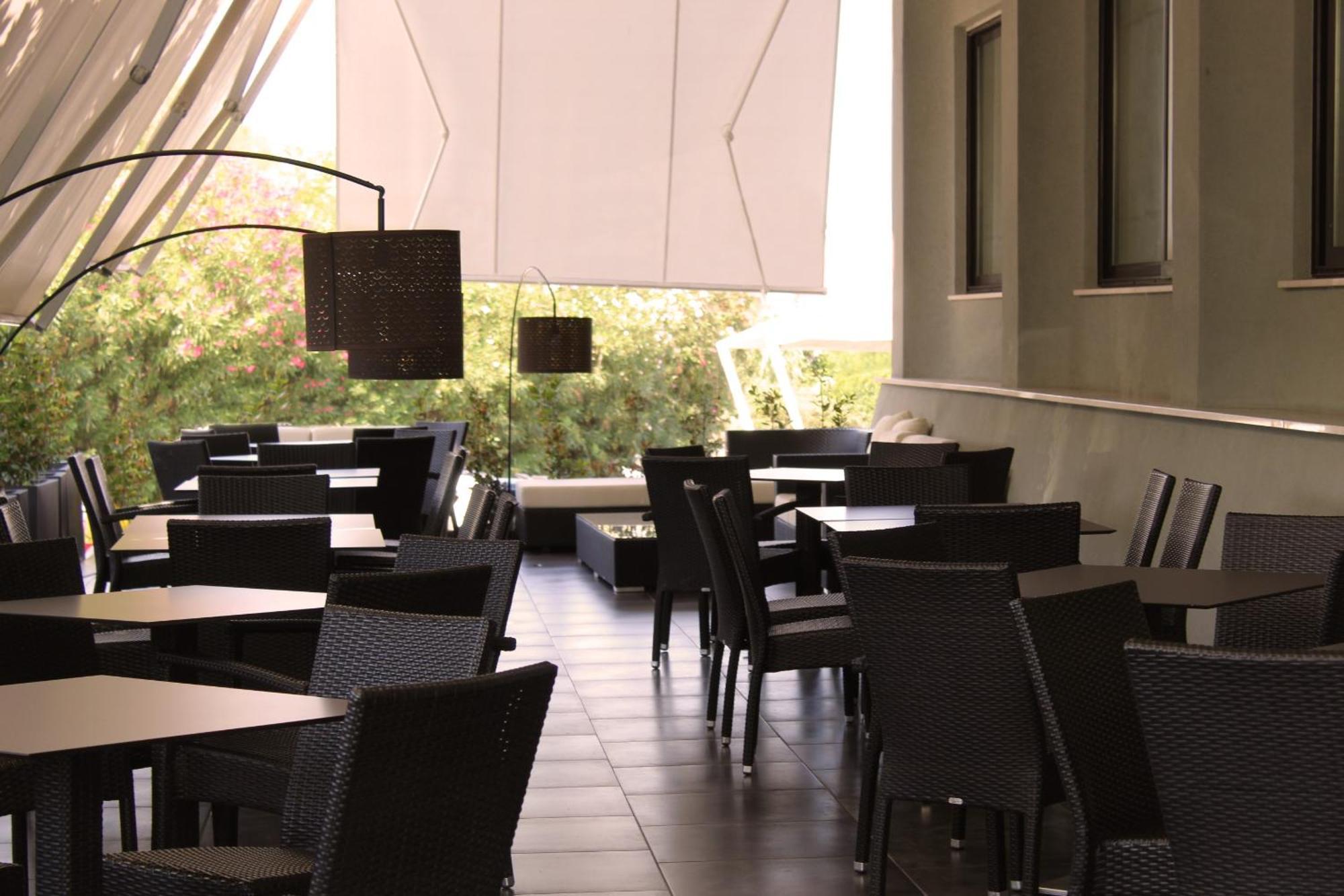 Hotel Solaris กัสซัลบอร์ดีโน ภายนอก รูปภาพ